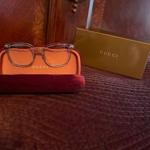 Gucci eyeglasses Opulent Luxury translucent GG01840 no scratches